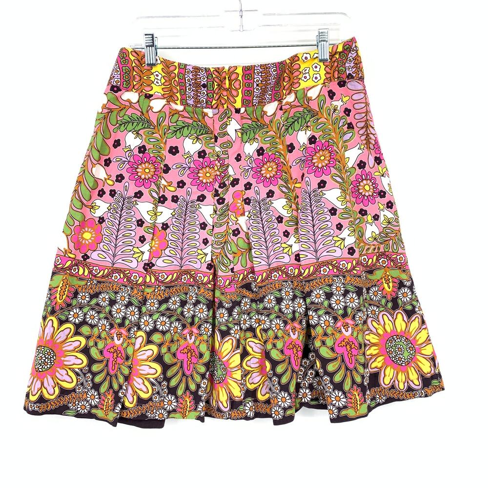 CAbi Pink Floral Boho Mini Skirt - Picture 2 of 6